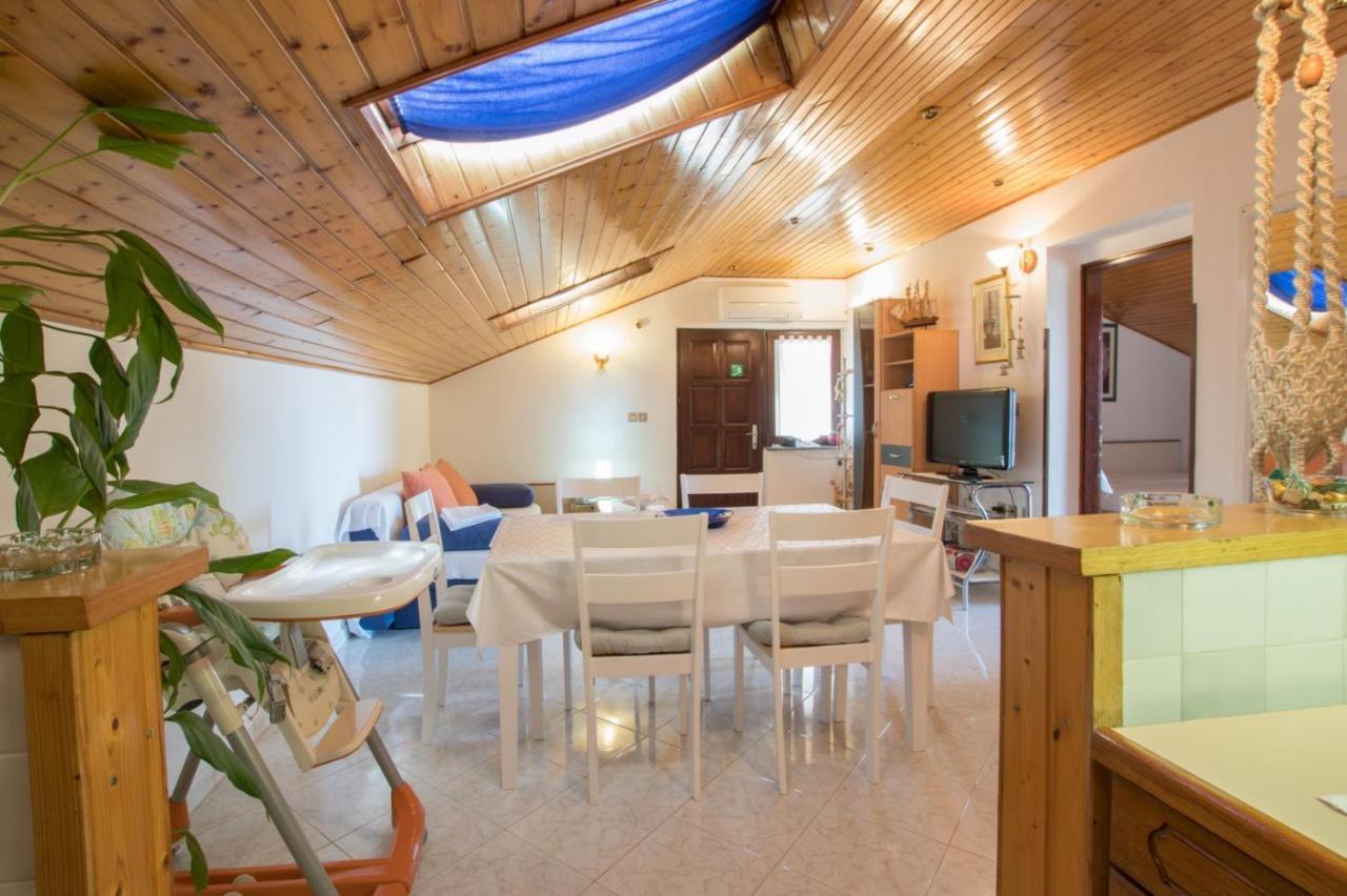 Apartment Gaudeamus Umag Extérieur photo